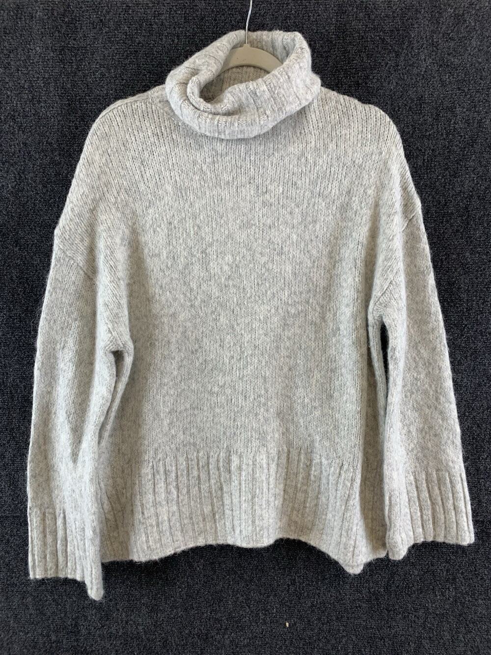 H&M Women’s Sweater Loose Fit Turtleneck 5% Alpaca Gray Long Sleeve Sz S NWT